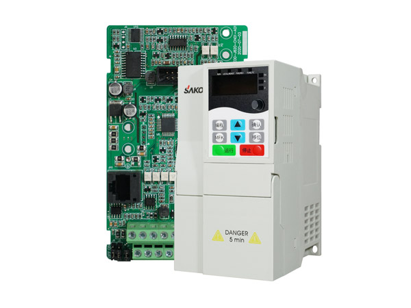 輕載矢量變頻器SKI790